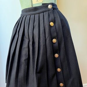 Vintage wool pleated schoolgirl skirt